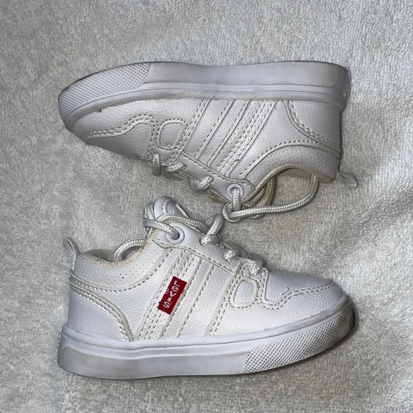 Baby | Levi’s shoes | used | like new | worn once| size U.S 5 | - Picture 2 of 5